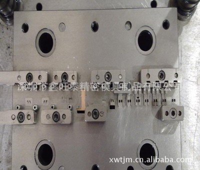 【廠家供應(yīng) 五金沖壓級進(jìn)模 不銹鋼產(chǎn)品沖壓模】價格,廠家,圖片,沖壓模/沖模,深圳市鑫旺泰精密模具制品-