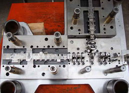 汽車(chē)端子與高速連續(xù)五金模具的應(yīng)用及供應(yīng)商解析